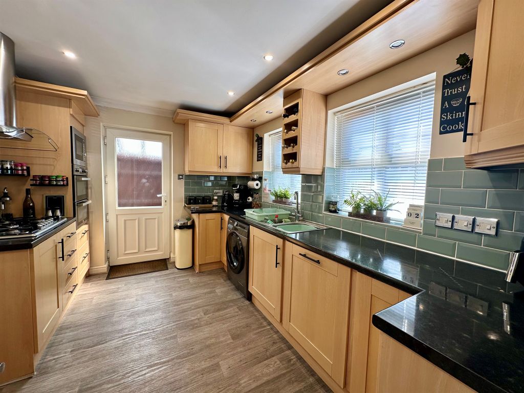 Additional image 4 of 4 bed detached house for saleGipson Close, Chatteris PE16