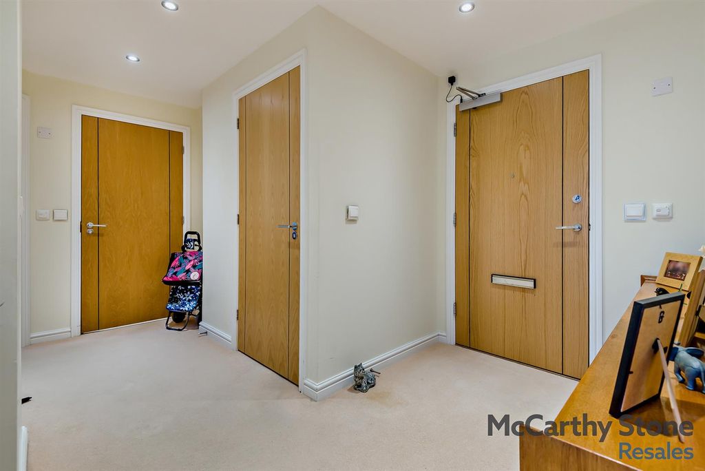 Additional image 5 of 2 bed flat for saleBowles Court, Westmead Lane, Chippenham, Wiltshire SN15