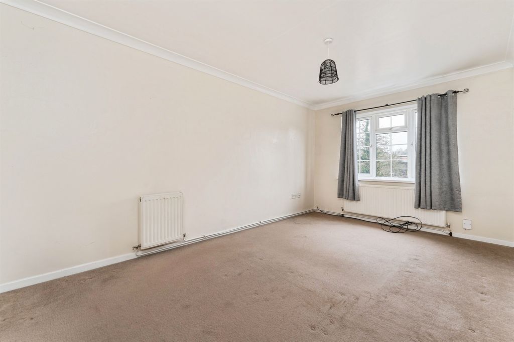 Additional image 8 of 1 bed flat for saleCreek Road, March PE15