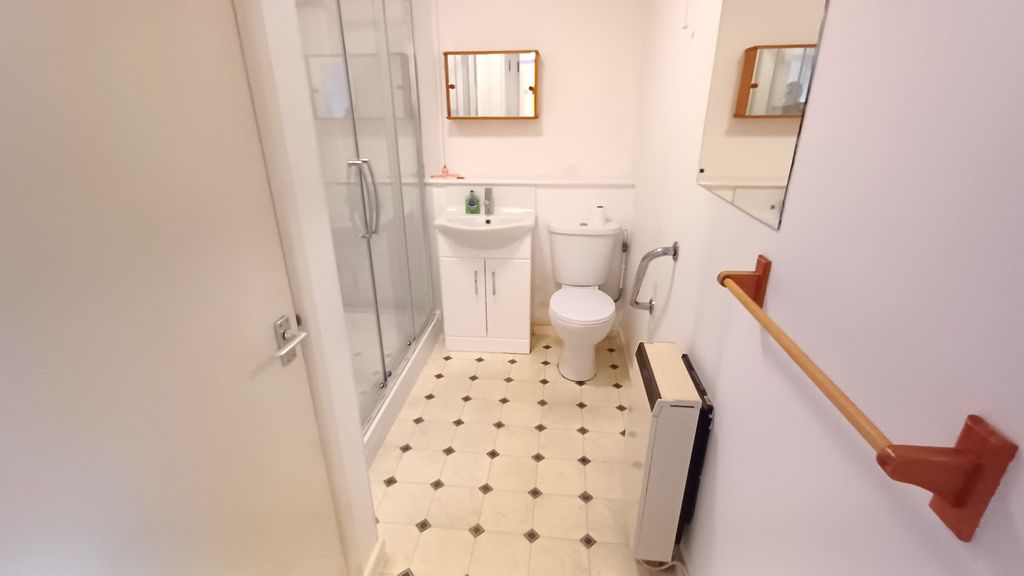 Additional image 11 of 2 bed flat for saleWest Street, Chipping Norton OX7