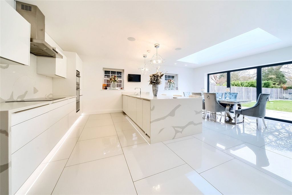 Additional image 2 of 5 bed detached house for saleMarlings Park Avenue, Chislehurst BR7