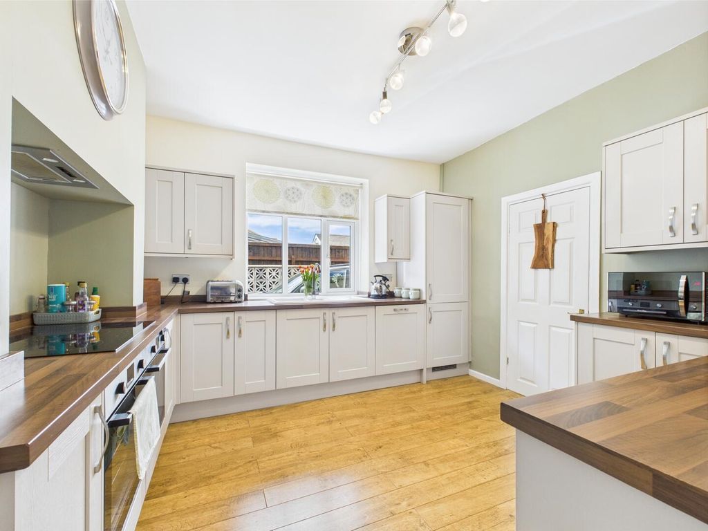 Additional image 10 of 5 bed detached house for saleWest End Avenue, Porthcawl CF36