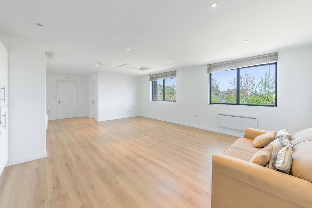 Additional image 52 of 5 bed detached house for saleAlbert Way, Chatteris PE16