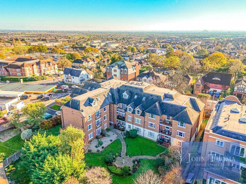 Additional image 28 of 3 bed flat for saleManor Road, Chigwell IG7