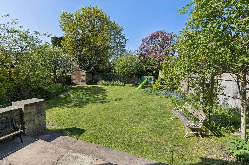 Additional image 15 of 4 bed semi-detached house for saleVictoria Road, Cirencester, Gloucestershire GL7