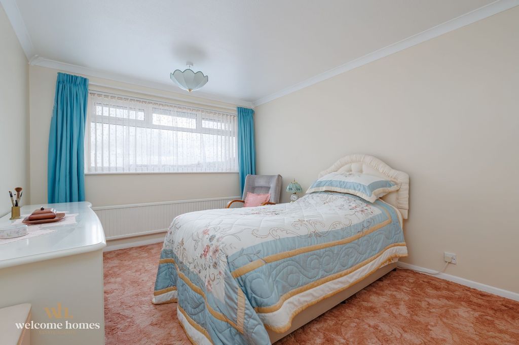 Additional image 12 of 2 bed detached bungalow for saleHillside Drive, Christchurch BH23