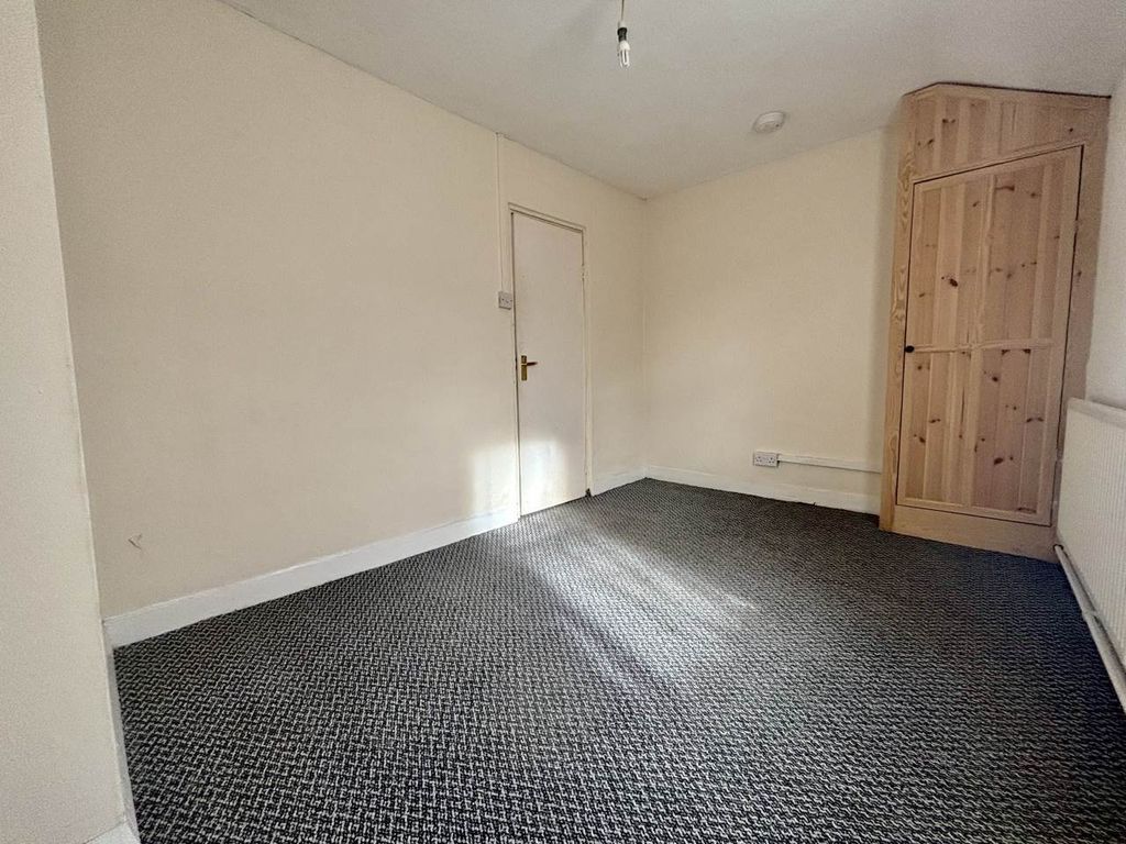 Additional image 6 of 2 bed terraced house for saleHendre Street, Caernarfon LL55