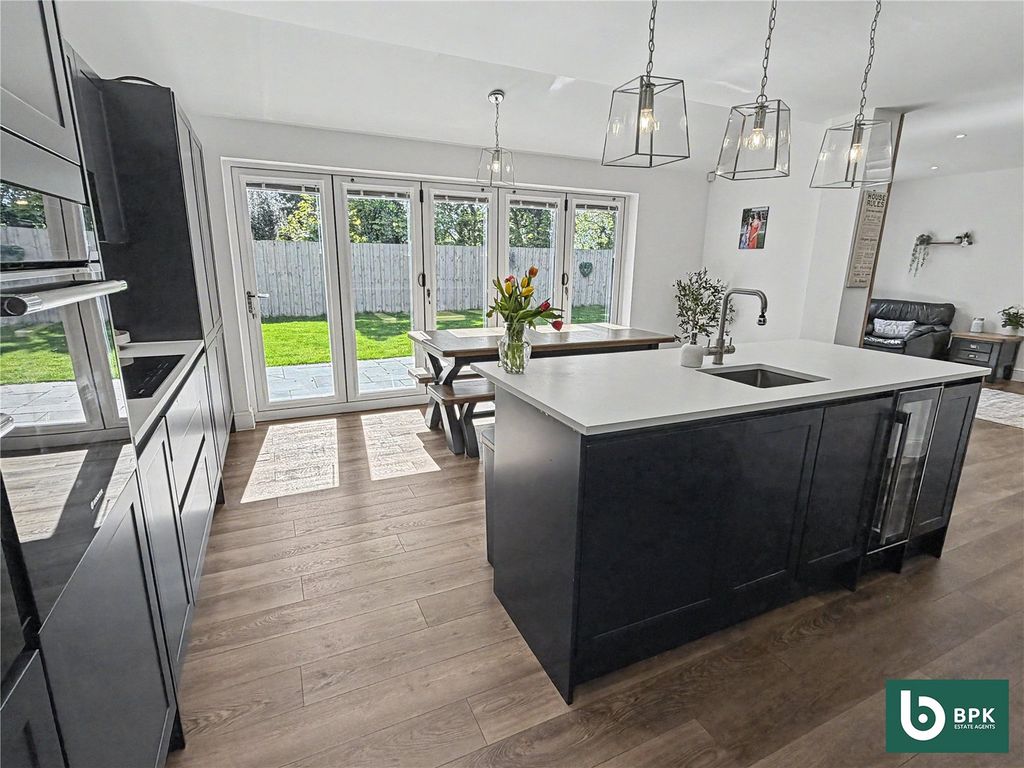4 bed detached house for salePaddock Gardens, Brunstock, Carlisle, Cumbria CA6 photo 5