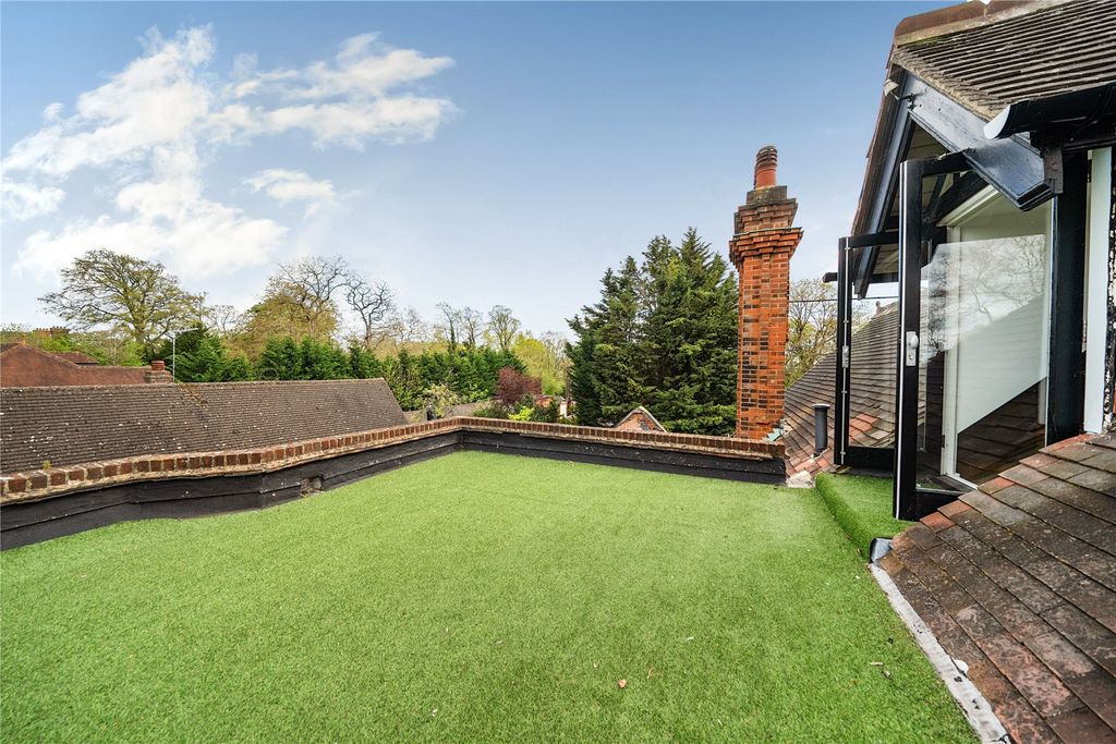 Additional image 20 of 2 bed flat for saleCamden Park Road, Chislehurst BR7
