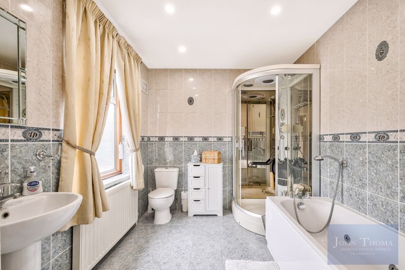 Additional image 21 of 6 bed detached house for saleLee Grove, Chigwell IG7