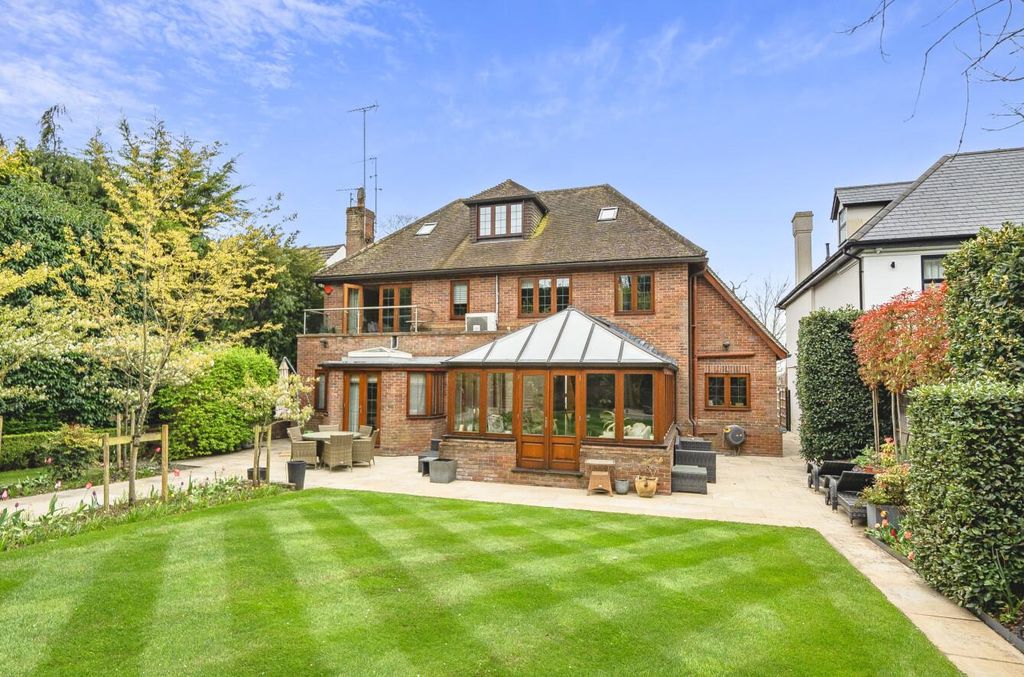 Additional image 15 of 5 bed detached house for saleProwse Avenue, Bushey Heath, Bushey WD23