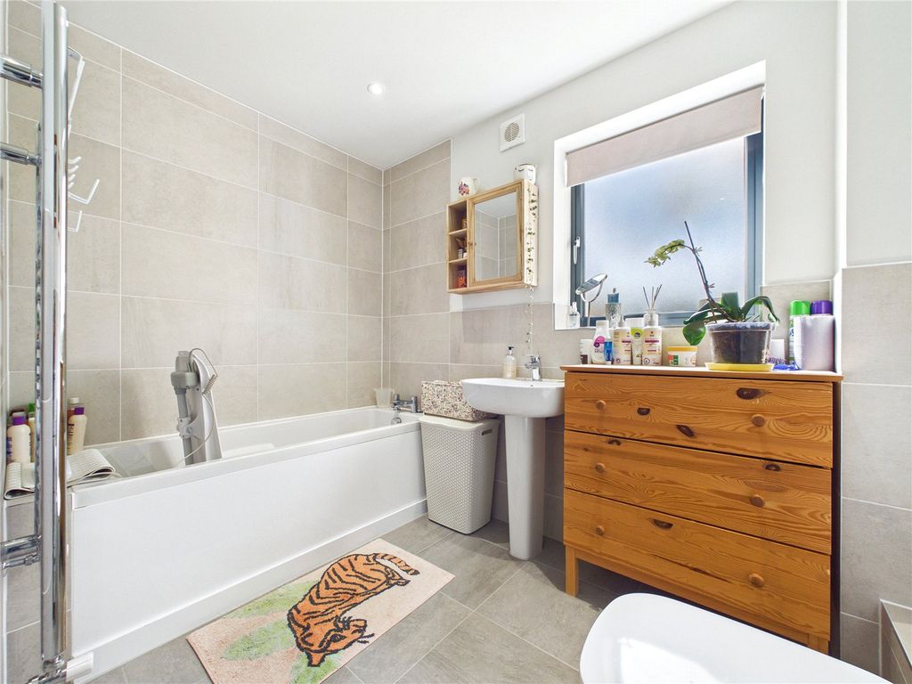 Additional image 9 of 2 bed flat for saleMill Tye, Great Cornard, Sudbury, Suffolk CO10