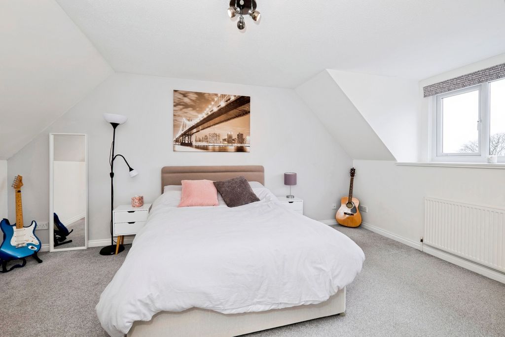 Additional image 6 of 3 bed detached house for saleParc-An-Bans, Camborne, Cornwall TR14