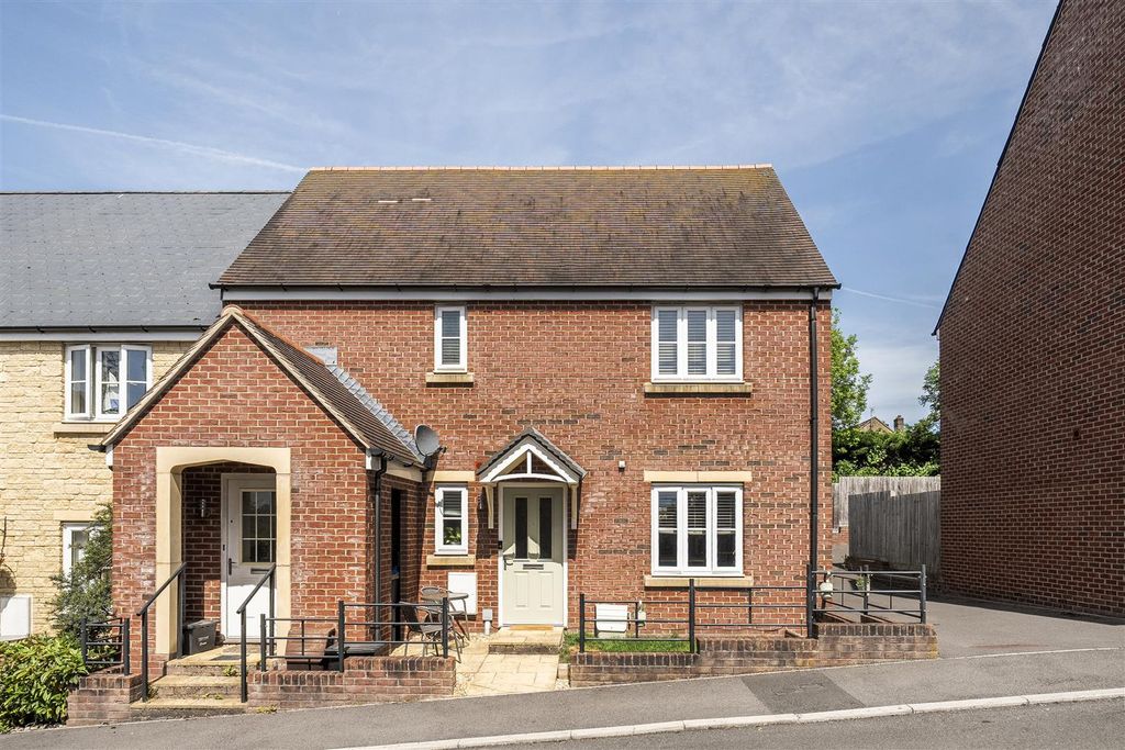 Additional image 20 of 1 bed flat for saleCochran Avenue, Chippenham SN15