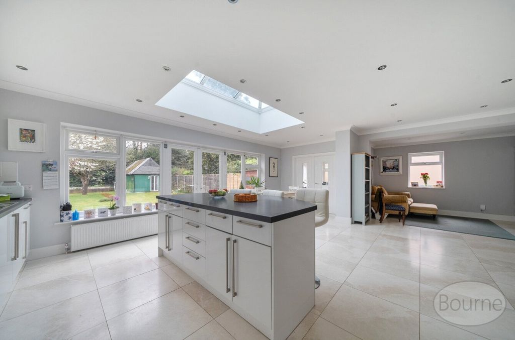 Additional image 4 of 4 bed detached house for saleFerndale Avenue, Chertsey, Surrey KT16