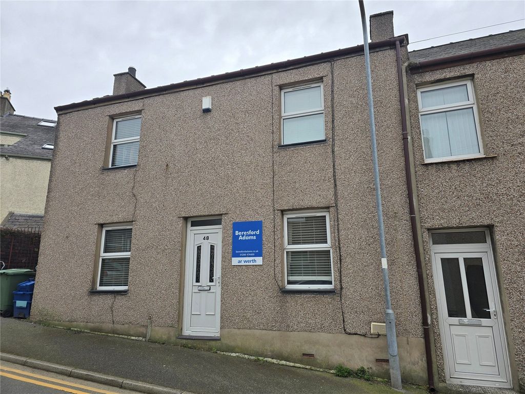 2 bed terraced house for saleHendre Street, Caernarfon, Gwynedd LL55