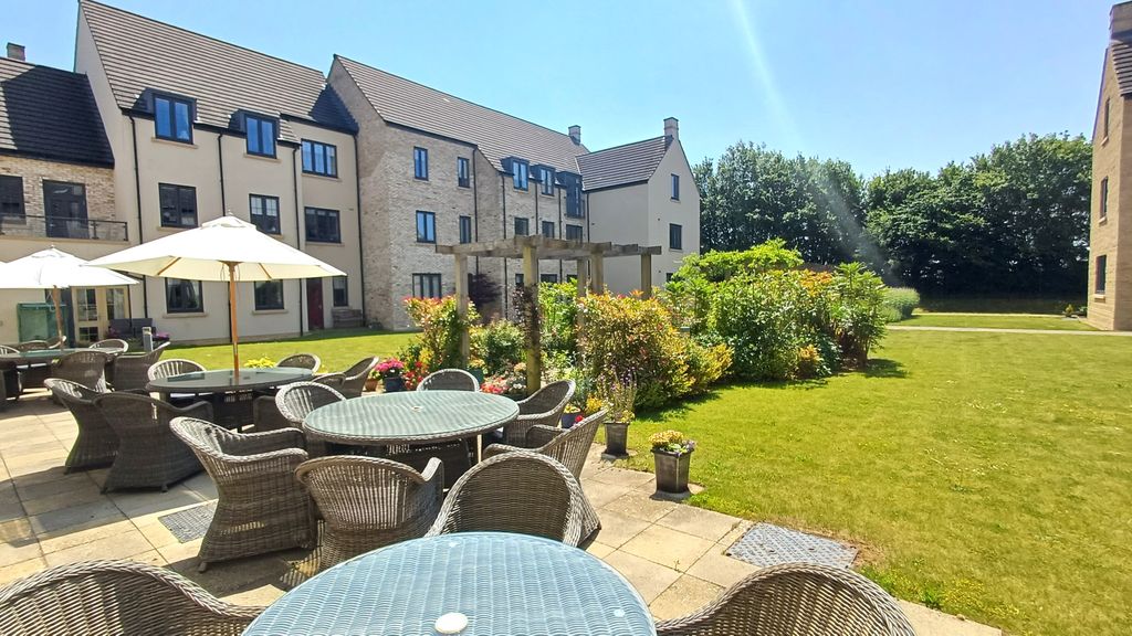 Additional image 19 of 2 bed flat for saleTrinity Road, Chipping Norton OX7