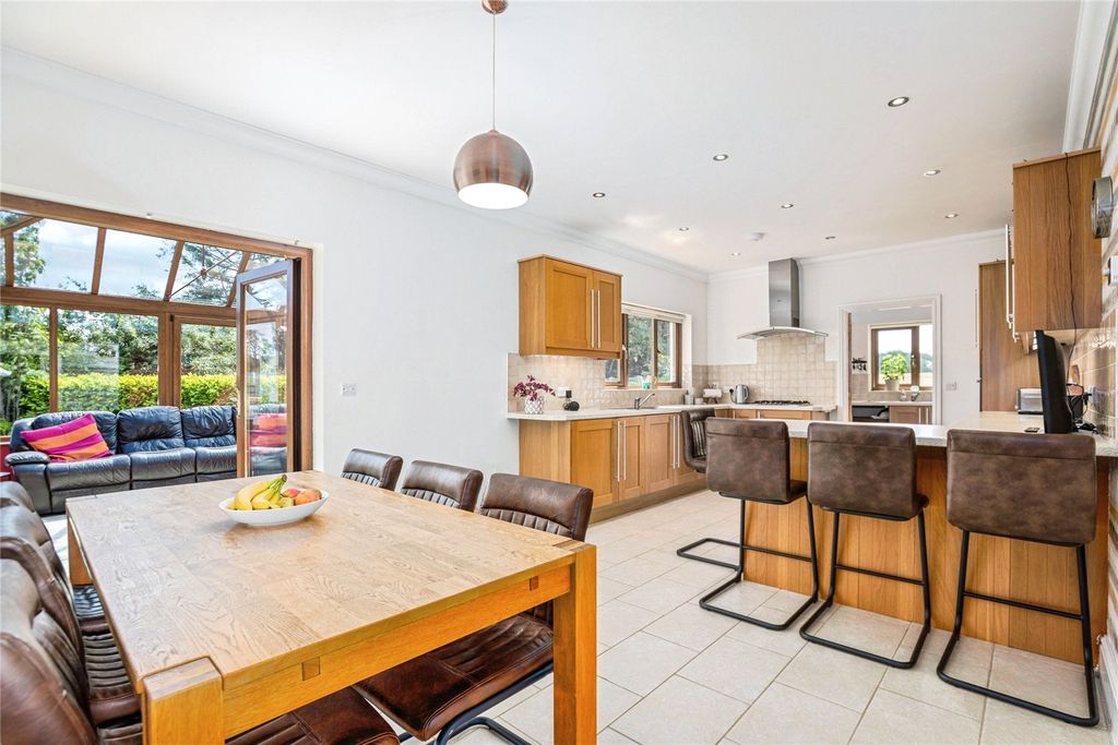 Additional image 6 of 4 bed bungalow for saleMaesydderwen, Cardigan, Ceredigion SA43