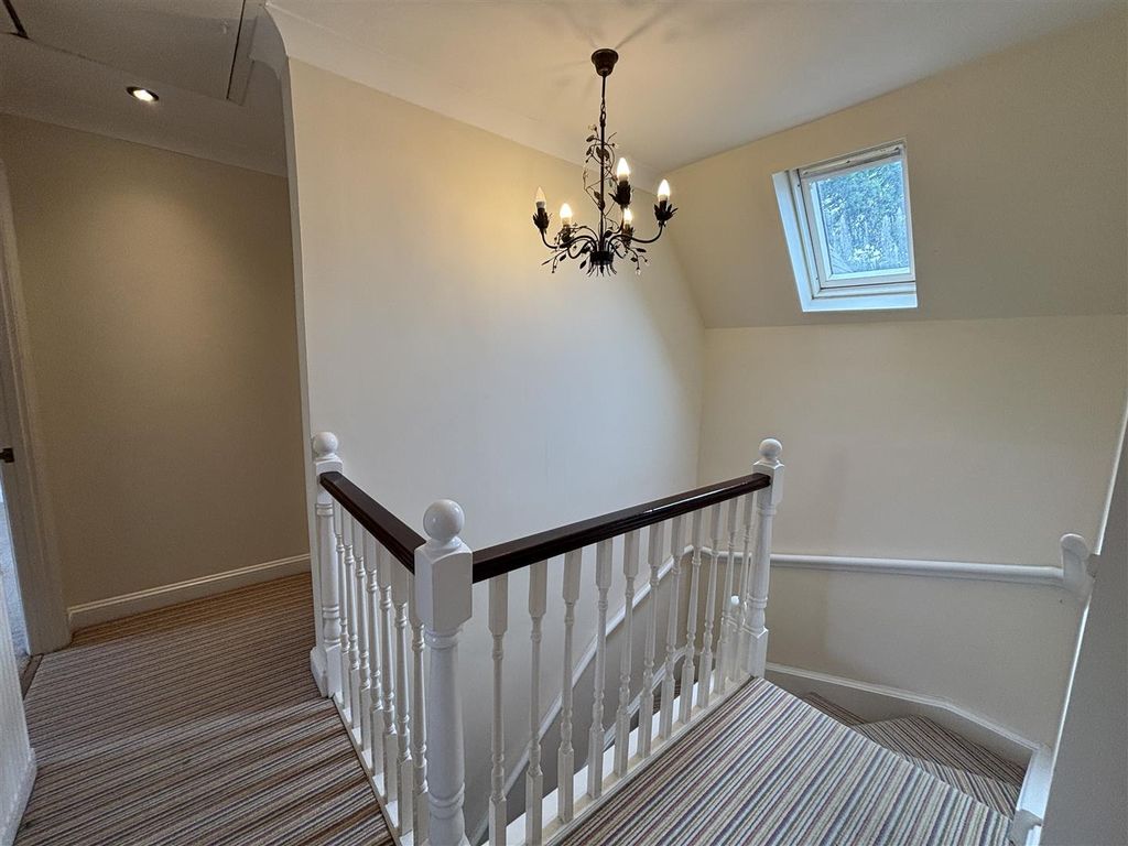Additional image 13 of 4 bed detached house for saleDerriads Lane, Chippenham SN14