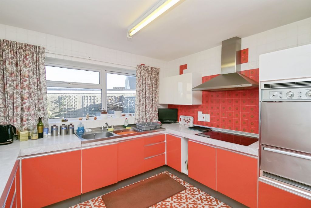 Additional image 10 of 4 bed detached house for saleRest Bay Close, Porthcawl CF36