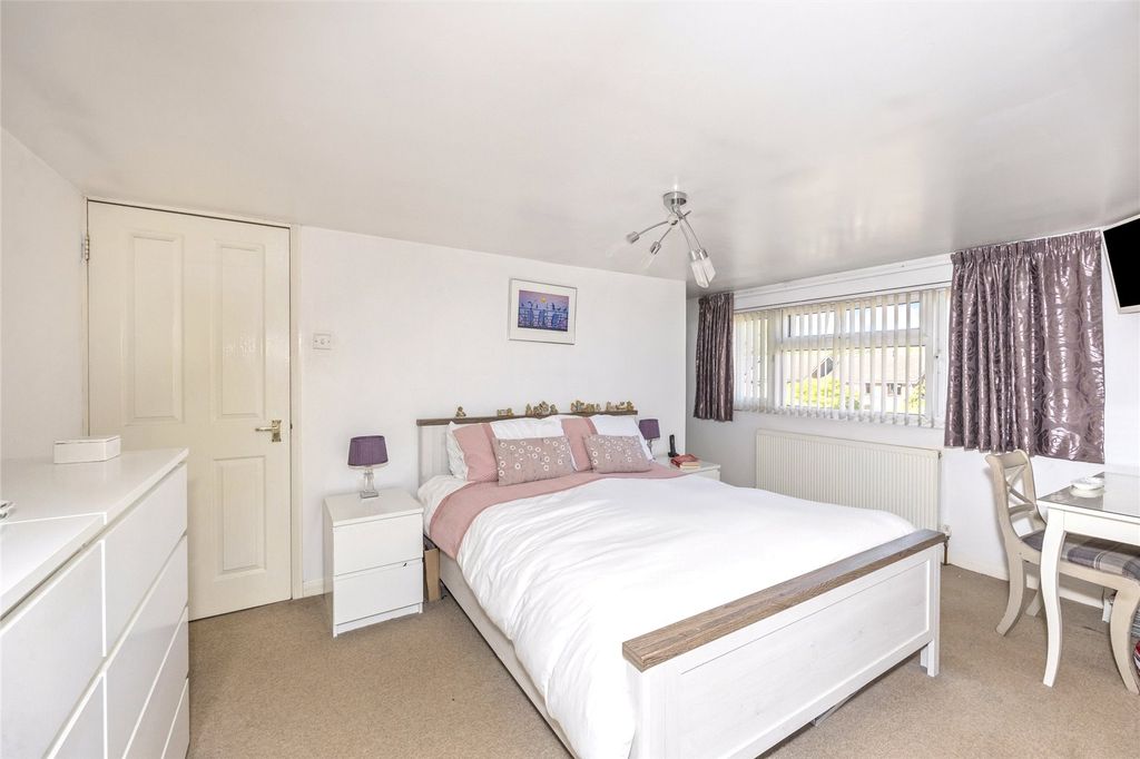 Additional image 18 of 6 bed detached house for saleValebridge Road, Burgess Hill, West Sussex RH15