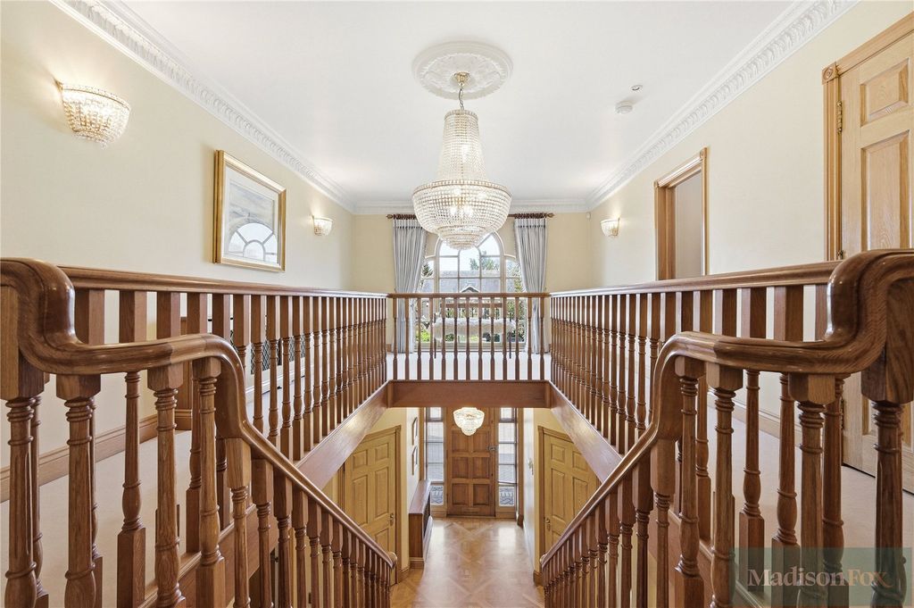 Additional image 20 of 5 bed detached house for saleHainault Road, Chigwell, Essex IG7