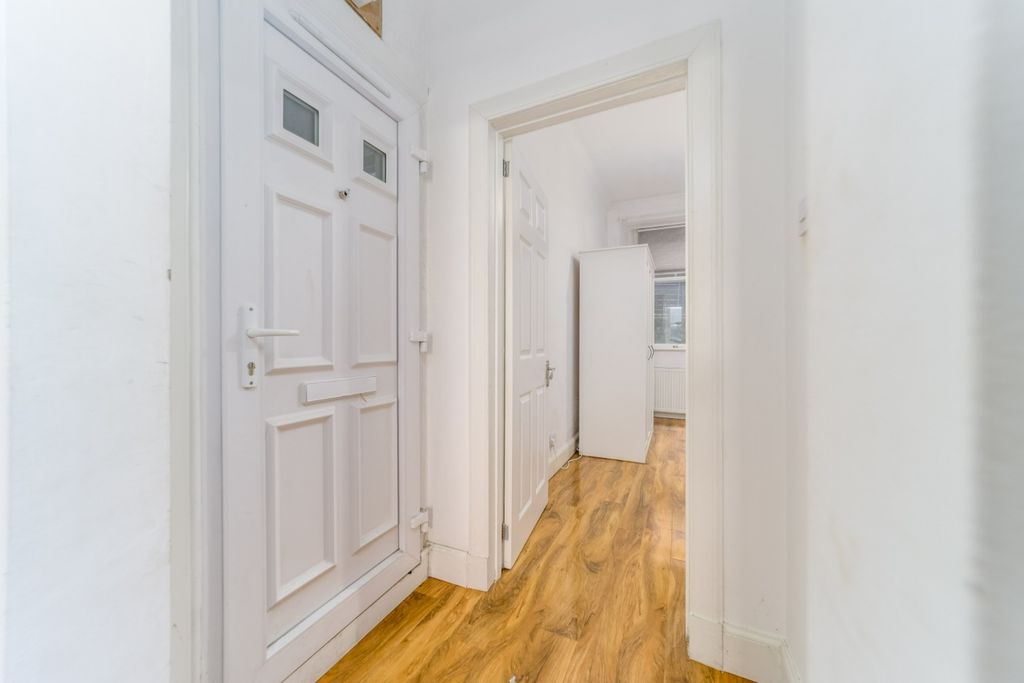 Additional image 2 of 1 bed flat for saleLinks Place, Burntisland KY3