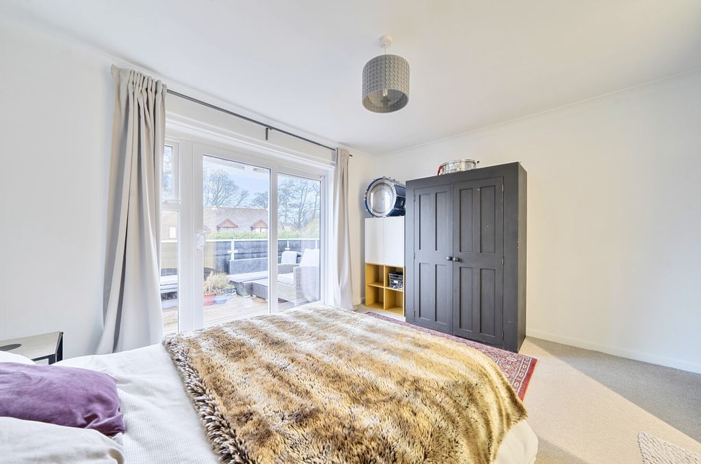 Additional image 13 of 5 bed detached house for salePittmore Road, Burton, Christchurch BH23