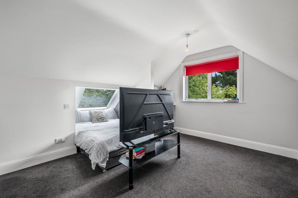 Additional image 19 of 5 bed detached house for saleSt. Johns Road, Newbold, Chesterfield S41