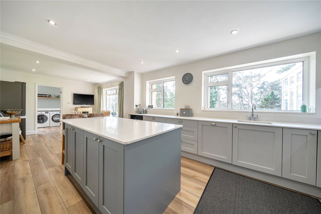 Additional image 5 of 4 bed detached house for saleCamberley, Surrey GU15