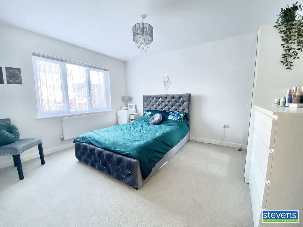 Additional image 9 of 1 bed flat for saleFore Street, North Tawton, Devon EX20