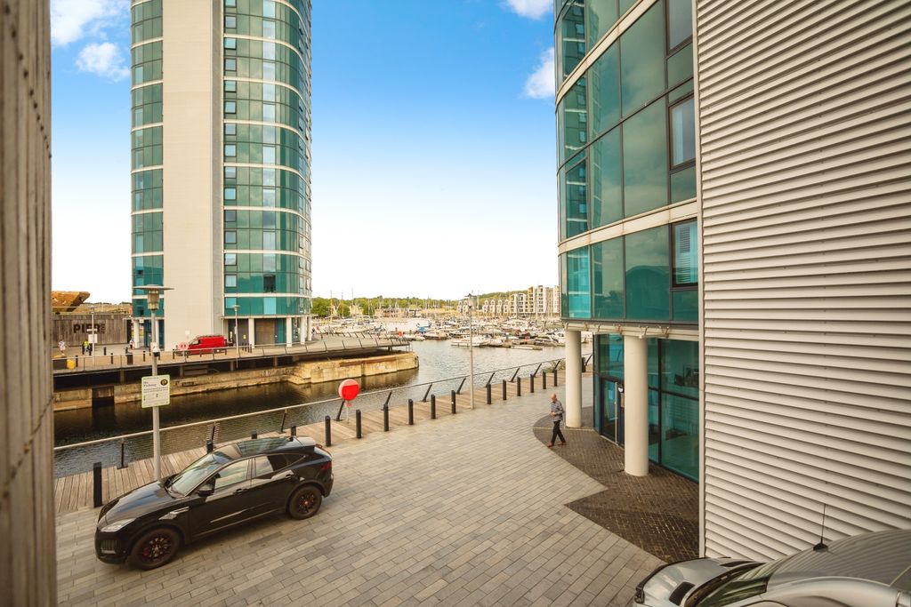 Additional image 16 of 2 bed flat for saleDock Head Road, Chatham ME4