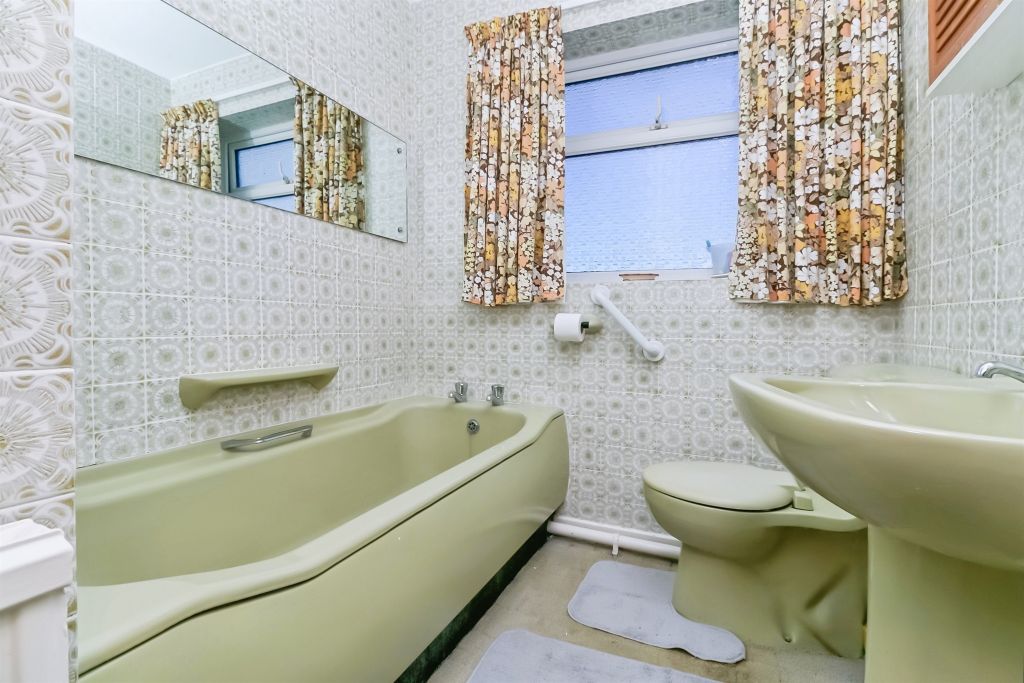 Additional image 15 of 4 bed detached house for saleRest Bay Close, Porthcawl CF36