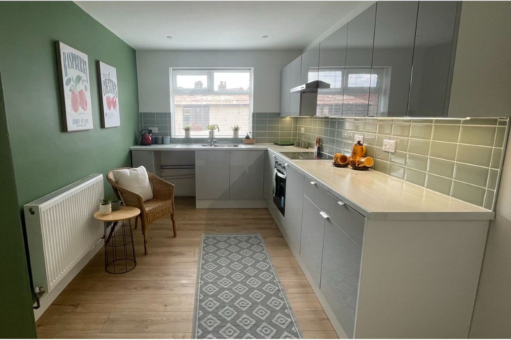 Additional image 7 of 4 bed terraced house for saleAlexandra Road, Carnforth LA5