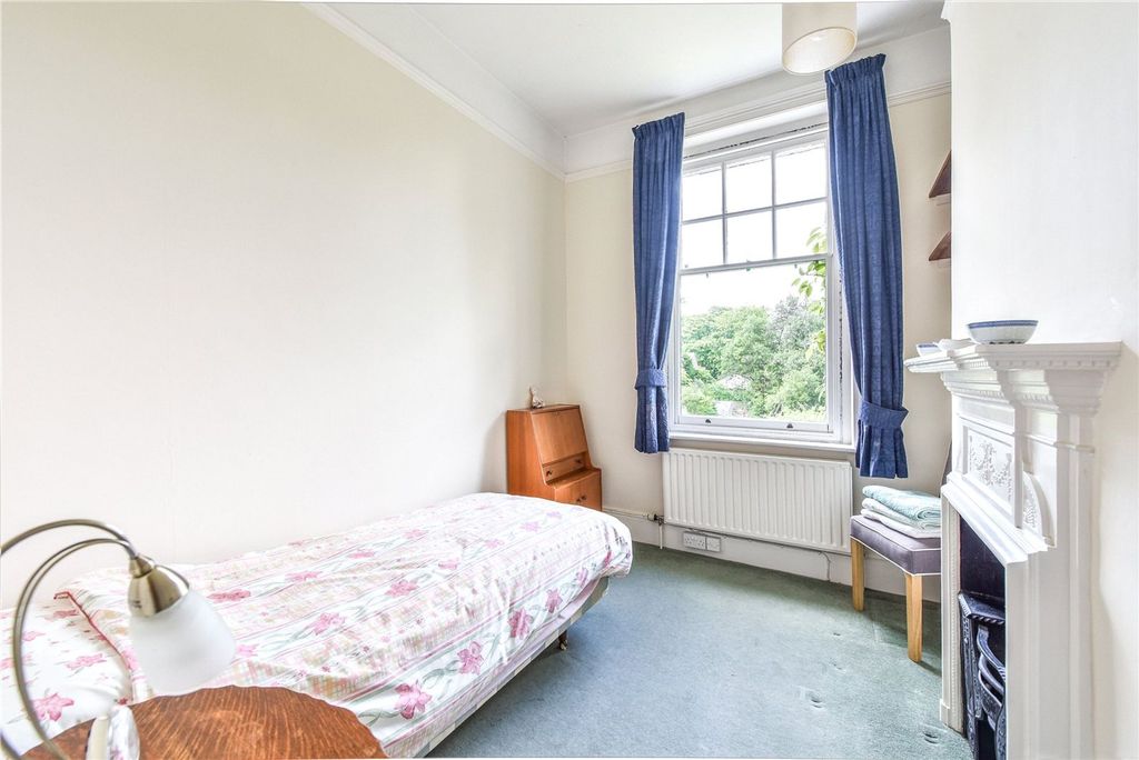 Additional image 25 of 6 bed detached house for saleThe Avenue, Chichester PO19