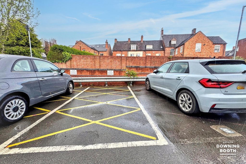 Additional image 17 of 2 bed flat for saleQueen Street, Lichfield WS13