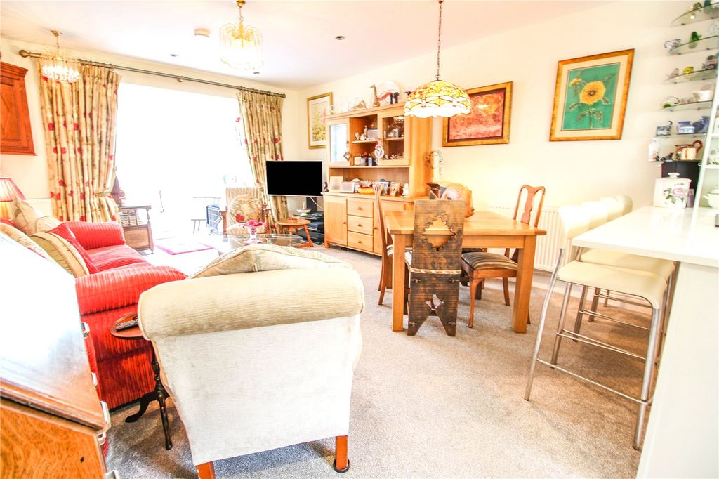 Additional image 8 of 1 bed flat for saleStratton Court, Stratton, Cirencester, Gloucestershire GL7