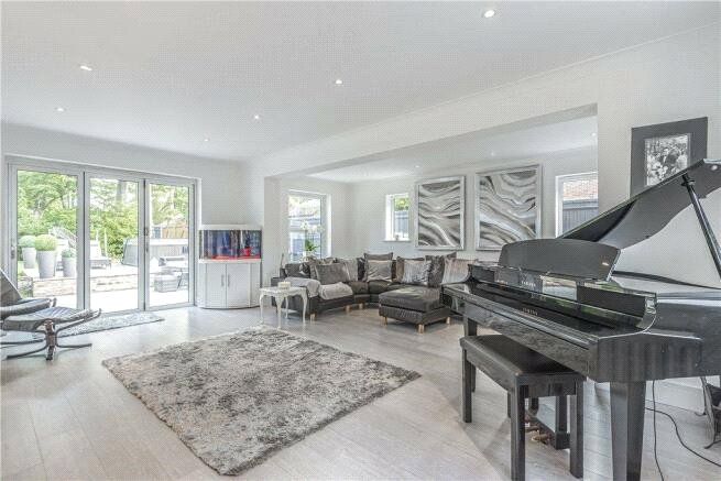 Additional image 4 of 5 bed detached house for saleGolf Drive, Camberley, Surrey GU15