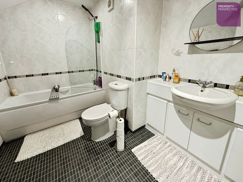 Additional image 11 of 3 bed flat for saleAshtrees Way, Carnforth LA5