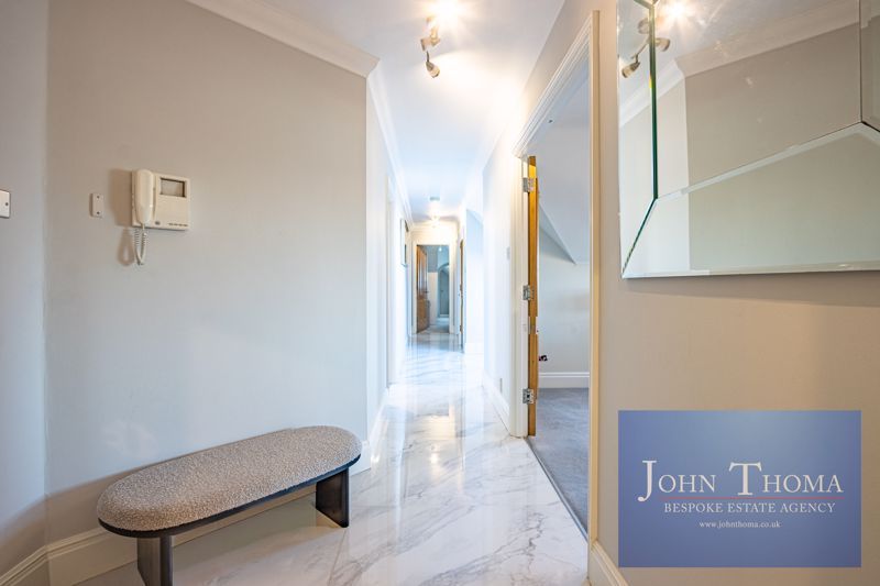 Additional image 5 of 3 bed flat for saleManor Road, Chigwell IG7
