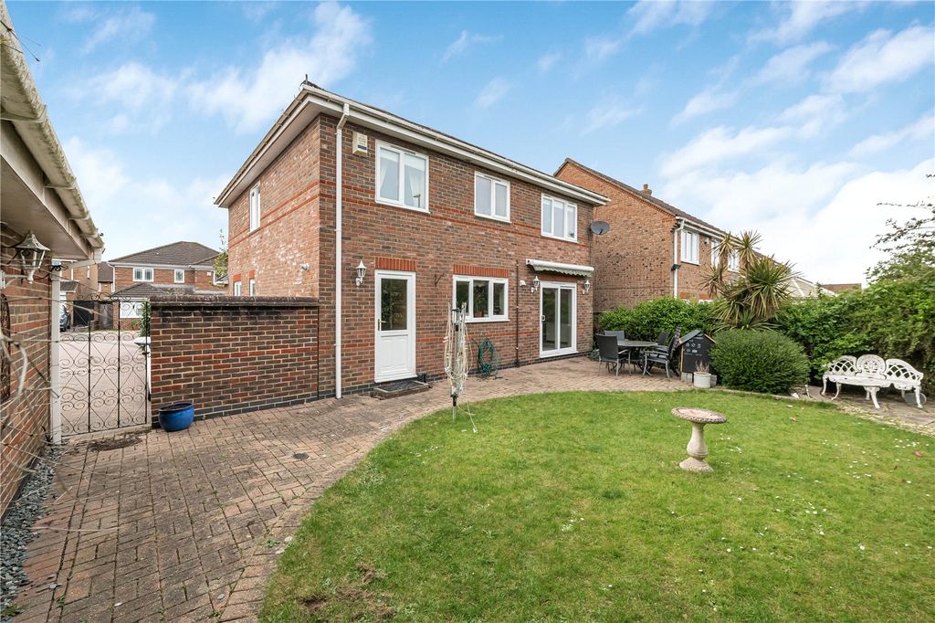 Additional image 17 of 4 bed detached house for saleBaylis Crescent, Burgess Hill, West Sussex RH15