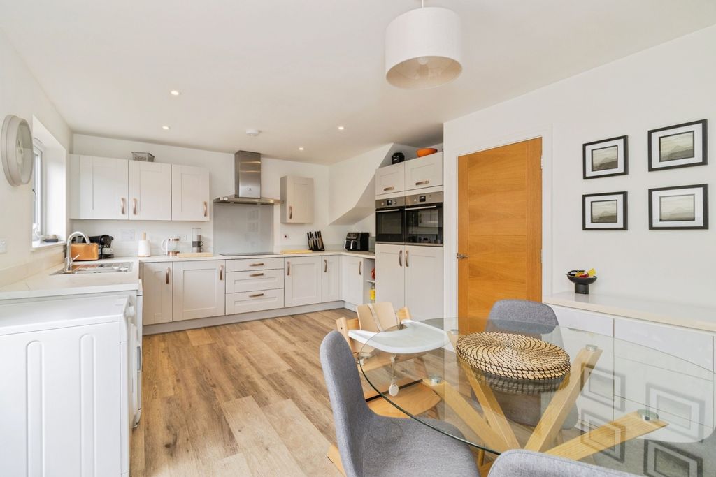 Additional image 7 of 4 bed detached house for saleBal Road, Callington, Cornwall PL17