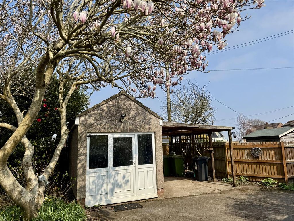 Additional image 26 of 3 bed detached bungalow for saleLoop Road, Beachley, Chepstow NP16