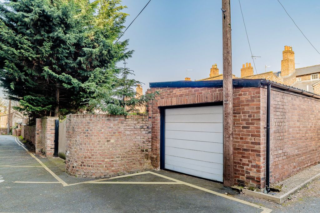 Additional image 31 of 4 bed terraced house for saleKing Street, Chester, Cheshire CH1