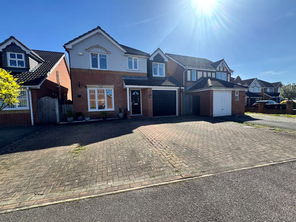 4 bed detached house for salePasture Drive, Castleford WF10
