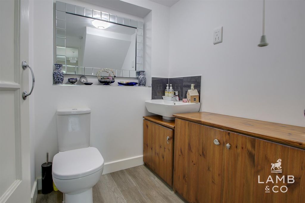 Additional image 23 of 5 bed detached house for saleLondon Road, Little Clacton CO16