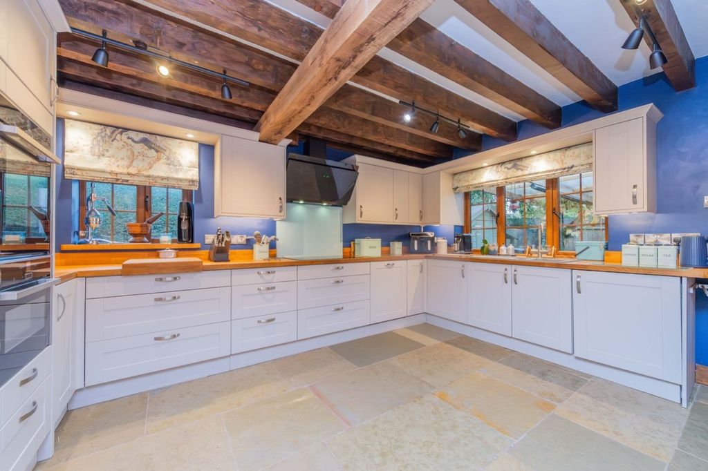 Additional image 6 of 5 bed country house for saleWalford Lodge Dorrington, Shrewsbury SY5