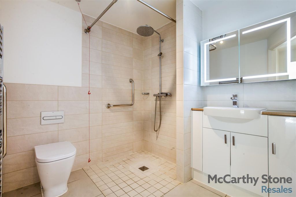 Additional image 12 of 2 bed flat for saleMiami House, Princes Road, Chelmsford, Essex CM2