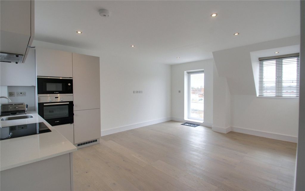 Additional image 2 of 2 bed flat for saleCoronation House, Gogmore Lane, Chertsey, Surrey KT16