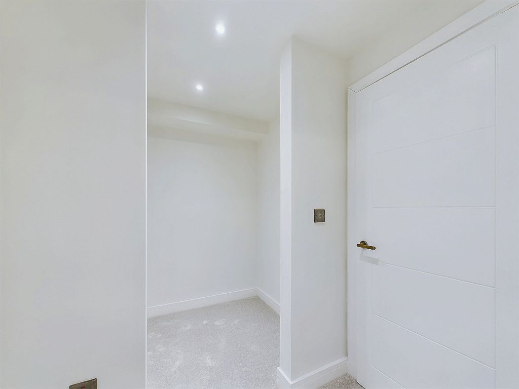 Additional image 7 of 2 bed flat for saleSilver Leaves, Southill Road, Chislehurst, Kent BR7